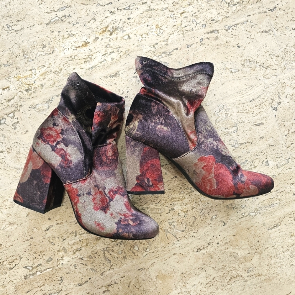 NWOT A New Day Floral Ankle Sock Boots / Booties